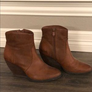 Boutique Brown Leather Boots